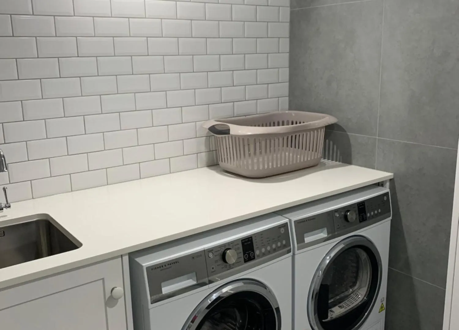 **** Aparthotel The Penthouses Apartments Gold Coast Australia