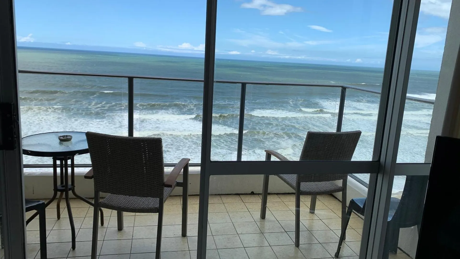 The Penthouses Apartments Gold Coast Aparthotel