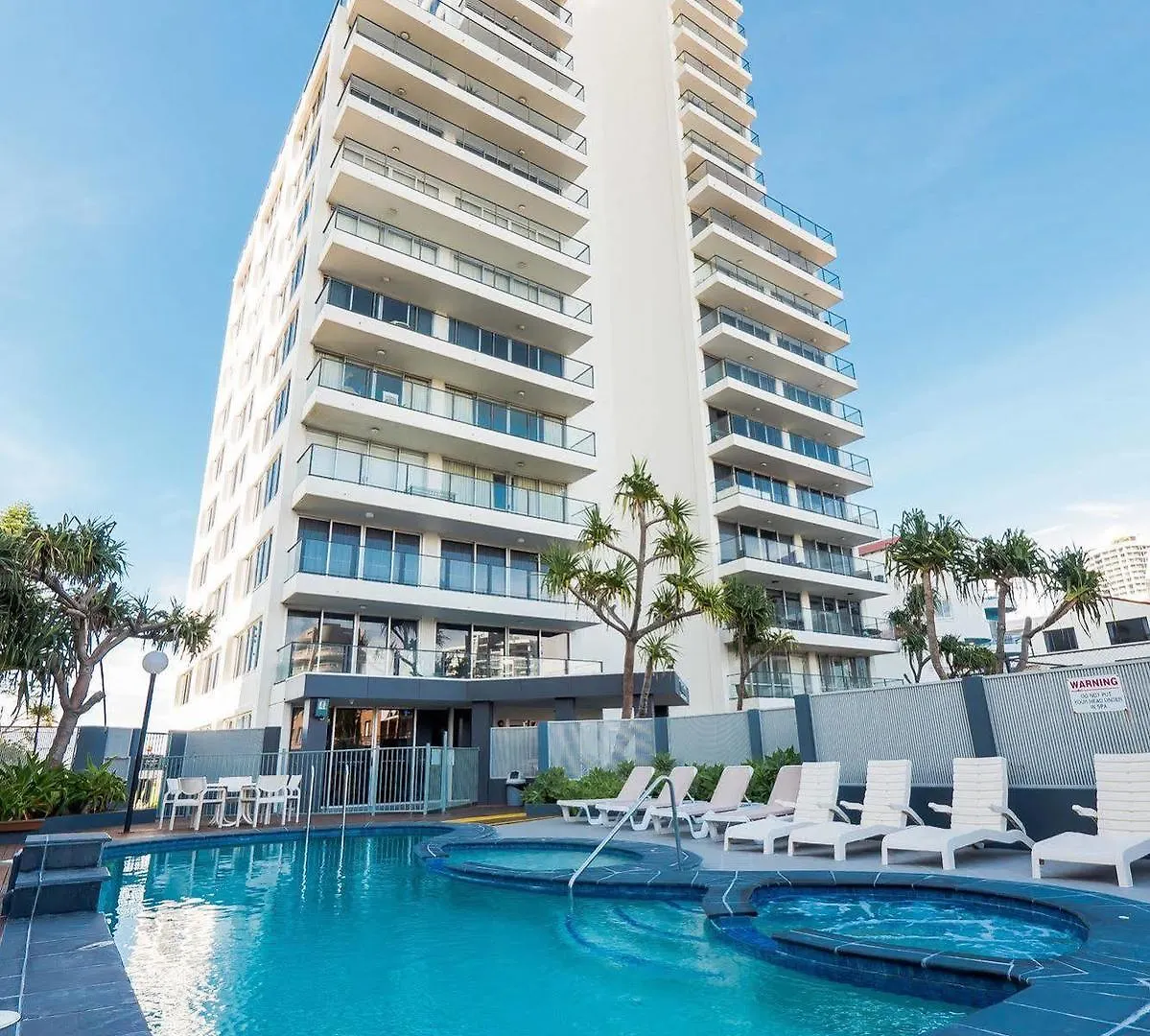 The Penthouses Apartments Gold Coast 4*,